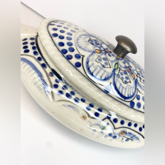 Vintage Pottery Tureen Hand Crafted Delft Lidded Dish Metal Handle Metal - Picture 3 of 8